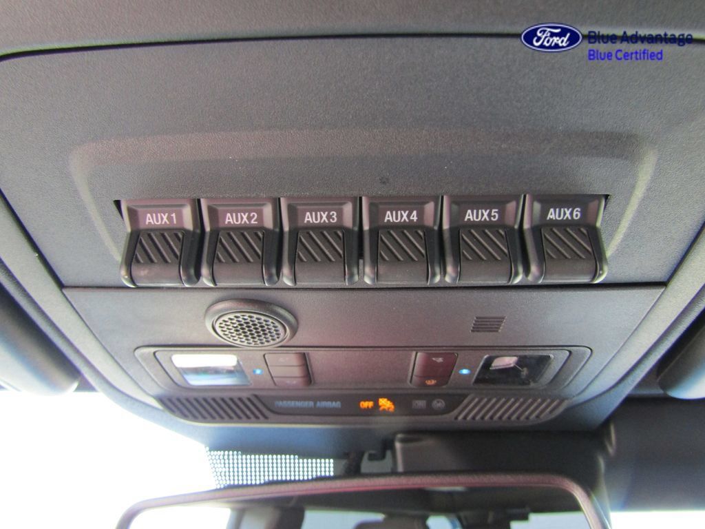 Certified 2025 Ford Bronco Badlands AWD/4WD image 34
