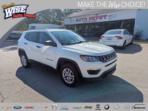 Used 2021 Jeep Compass Sport AWD/4WD image 1