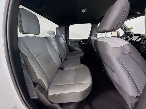 Used 2024 RAM 3500 Big Horn image 26