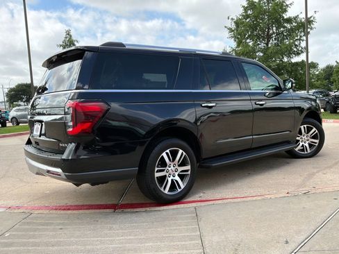 Used 2024 Ford Expedition Max Limited AWD/4WD image 6