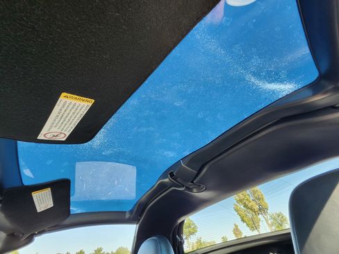 Used 1997 Chevrolet Corvette Coupe w/ Memory Pkg image 16