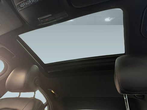 Used 2019 Mercedes-Benz C 300 C 300 image 30