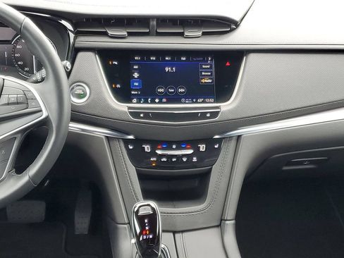 Certified 2024 Cadillac XT5 Luxury AWD/4WD image 23