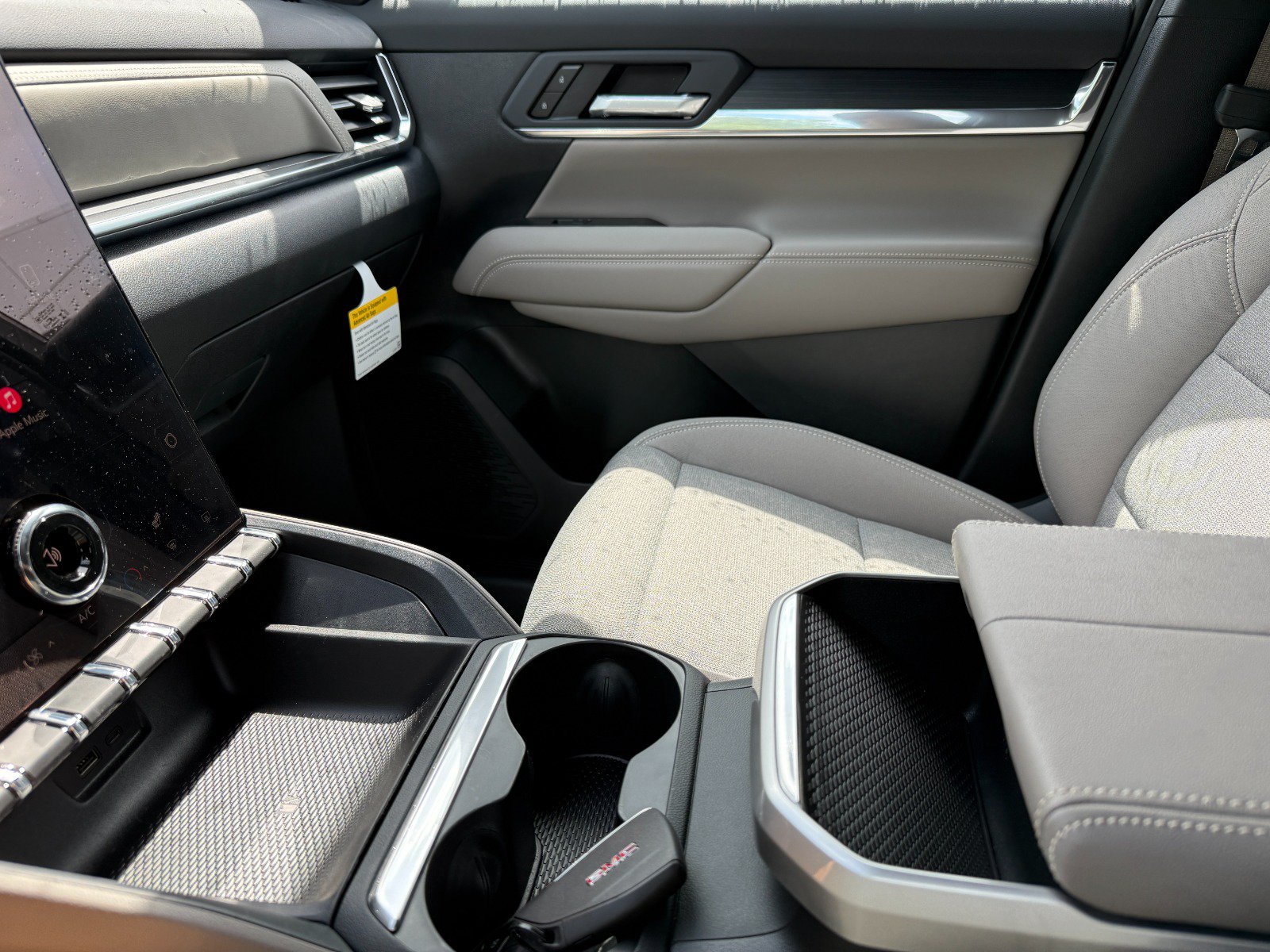 New 2027 GMC Terrain Elevation AWD/4WD image 28