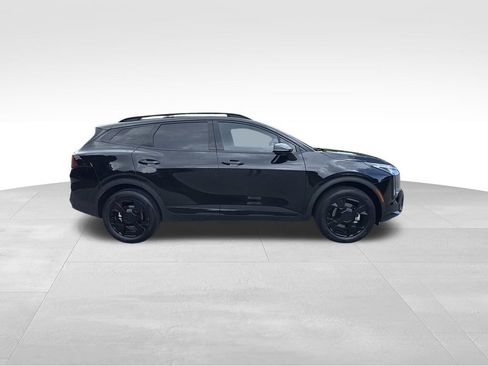 Used 2026 Kia Sportage X-Line w/ X-Line Premium Package AWD/4WD image 2