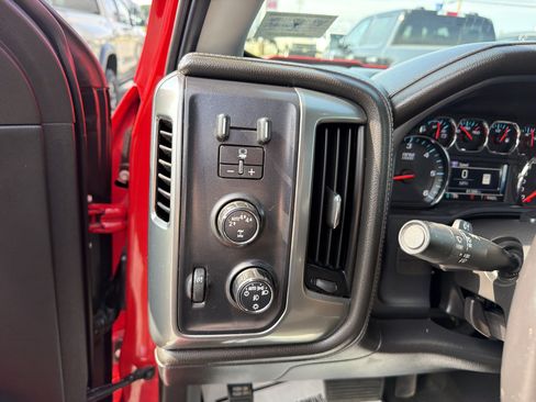 Used 2018 Chevrolet Silverado 1500 LTZ w/ Sport Package AWD/4WD image 21