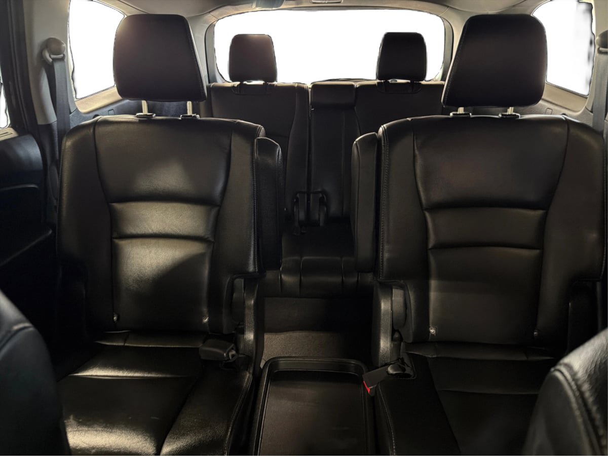 Used 2020 Honda Pilot Touring image 31