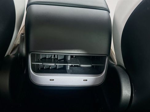 Used 2022 Tesla Model 3 RWD image 27