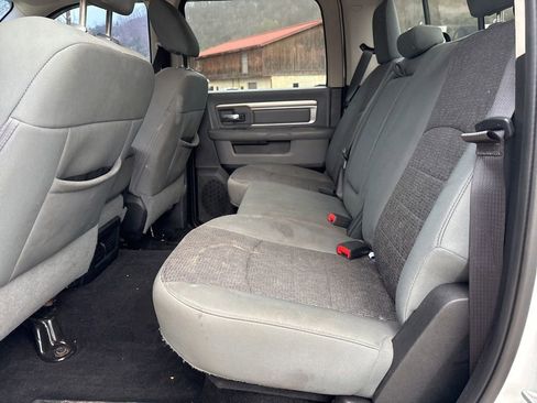 Used 2017 RAM 1500 Outdoorsman image 13