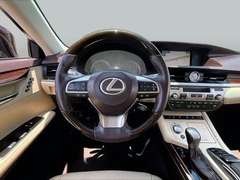 Used 2016 Lexus ES 350 FWD image 6