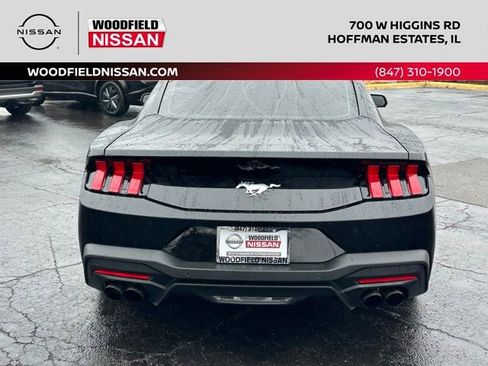 Used 2025 Ford Mustang Coupe image 5