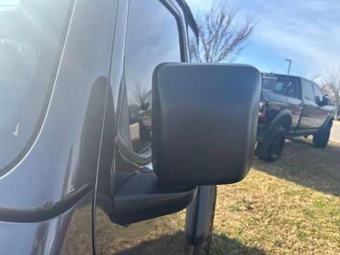 Used 2021 Jeep Wrangler Sport image 34