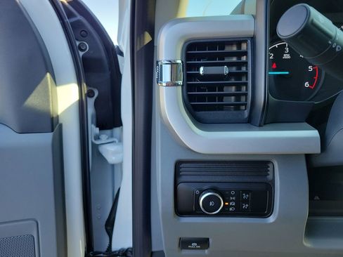 New 2025 Ford F350 XL w/ XL Chrome Package image 20