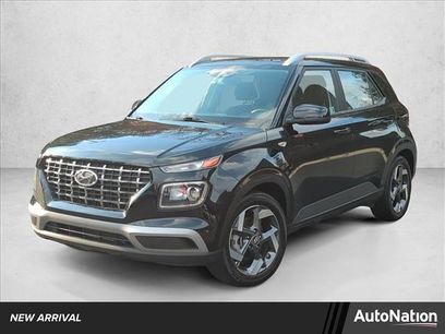 Used 2024 Hyundai Venue SEL