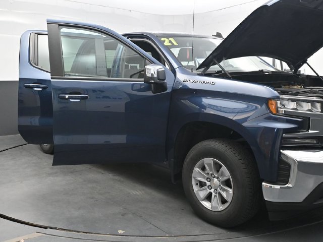 Used 2021 Chevrolet Silverado 1500 LT AWD/4WD image 39