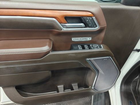 Used 2022 GMC Sierra 1500 Denali w/ Denali Reserve Package image 74