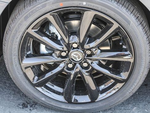 New 2026 MAZDA MAZDA3 Hatchback w/Premium Plus Pkg AWD/4WD image 10