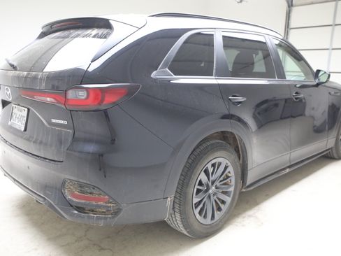 Used 2025 MAZDA CX-70 3.3 Turbo w/ Preferred Package AWD/4WD image 3