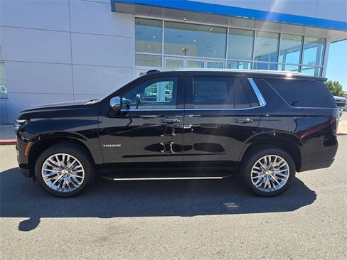 New 2025 Chevrolet Tahoe Premier image 2