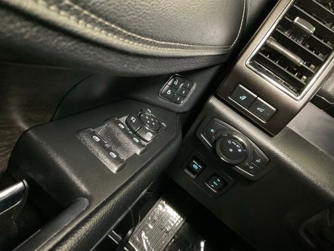 Certified 2021 Ford Expedition Limited image 22