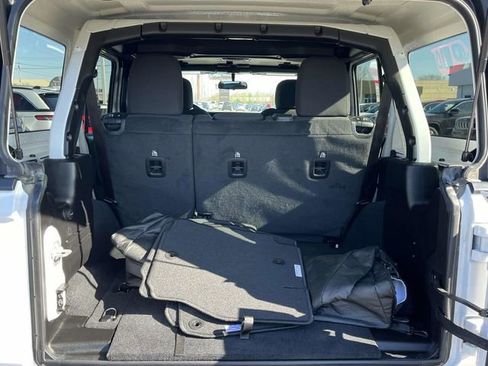 Used 2021 Jeep Wrangler Unlimited Sport image 20