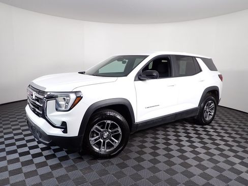 Used 2026 GMC Terrain Elevation w/ LPO, Floor Liner Package AWD/4WD image 11