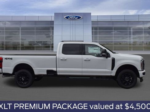 New 2026 Ford F250 XLT w/ XLT Premium Package image 3