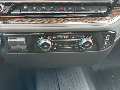 New 2025 GMC Sierra 2500 SLE image 27