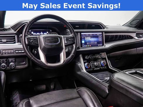 Used 2021 GMC Yukon Denali w/ Denali Premium Package AWD/4WD image 16