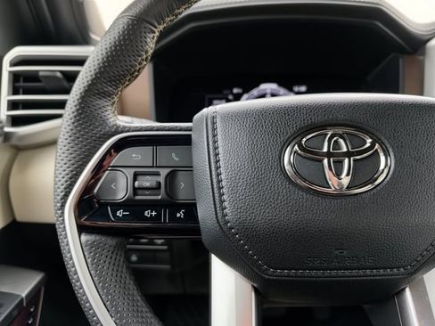 Used 2024 Toyota Tundra Capstone AWD/4WD image 18