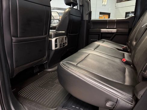 Used 2021 Ford F250 Lariat w/ Tremor Off-Road Package AWD/4WD image 22