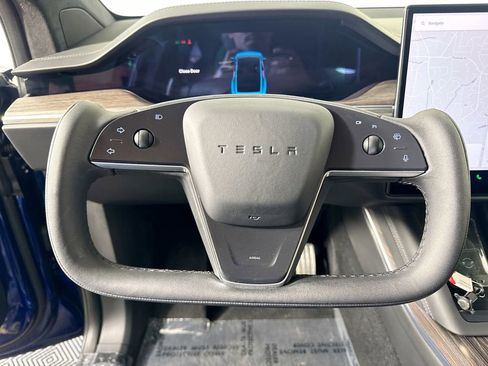 Used 2022 Tesla Model X Plaid AWD/4WD image 10