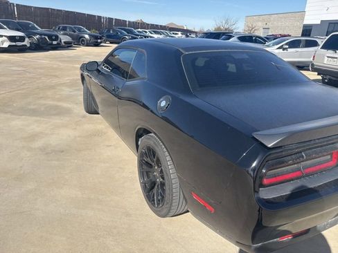 Used 2017 Dodge Challenger R/T w/ Quick Order Package 28P T/A image 7