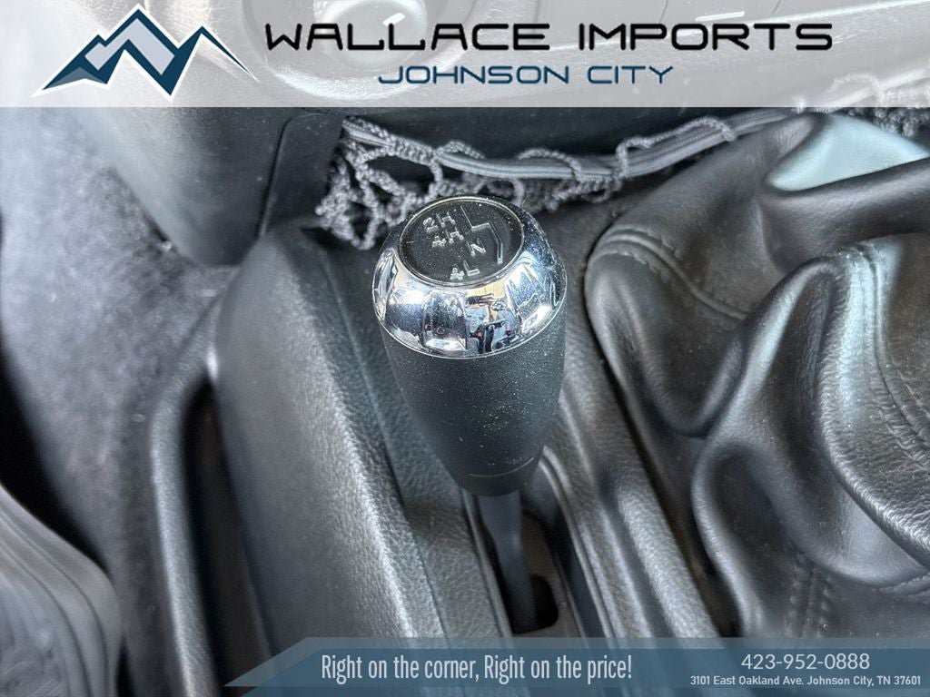 Used 2013 Jeep Wrangler Unlimited Sport AWD/4WD image 25