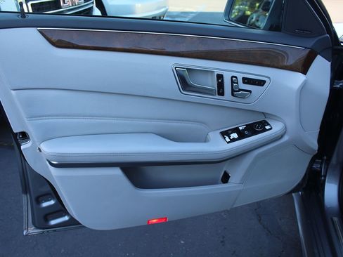 Used 2015 Mercedes-Benz E 350 4MATIC Wagon image 14