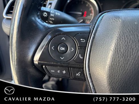 Used 2019 Toyota Camry SE w/ Protection Package (Q2) FWD image 14