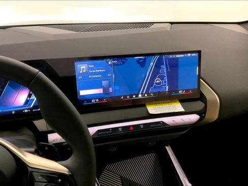 New 2025 BMW X3 xDrive30i w/ Convenience Package image 5