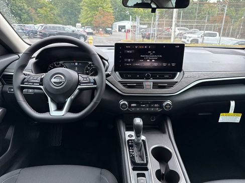 New 2025 Nissan Altima 2.5 SV w/ SV Premium Package image 12