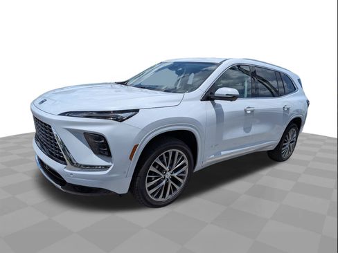 New 2026 Buick Enclave Avenir w/ Super Cruise Package FWD image 8