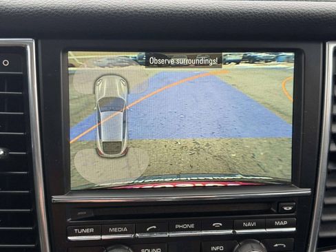 Used 2016 Porsche Panamera 4 Edition AWD/4WD image 21