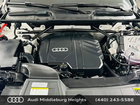 Certified 2023 Audi Q5 2.0T Premium w/ Convenience Package AWD/4WD image 32