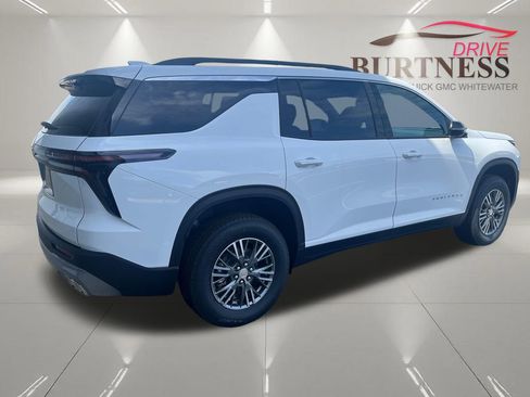 New 2026 Chevrolet Traverse LT w/ Driver Confidence Package FWD image 7