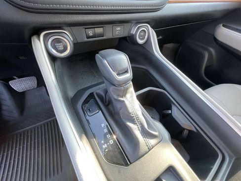 Used 2024 Toyota Grand Highlander AWD image 16