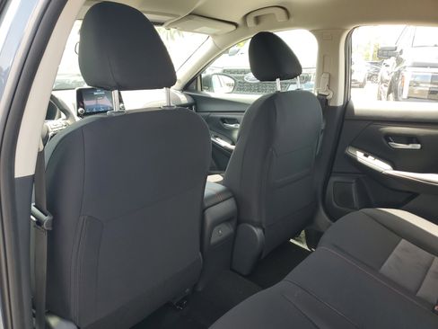 New 2025 Nissan Sentra SR w/ Midnight Edition image 16