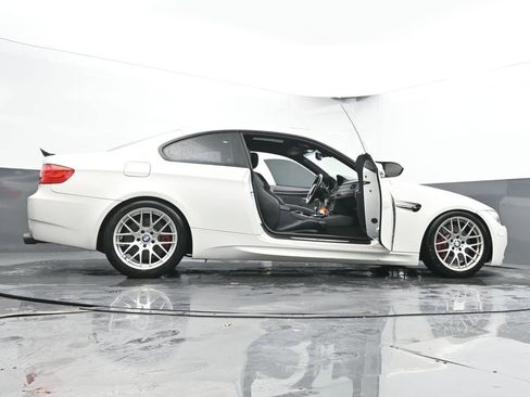 Used 2013 BMW M3 Coupe w/ Premium Pkg image 66