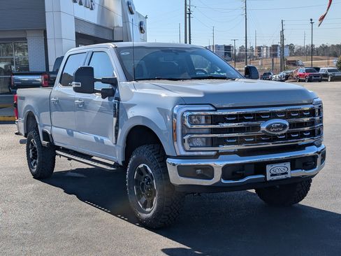 New 2026 Ford F250 Lariat w/ Tremor Off-Road Package image 4