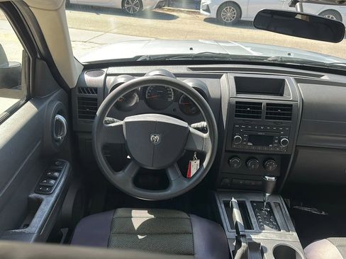 Used 2008 Dodge Nitro SXT image 27