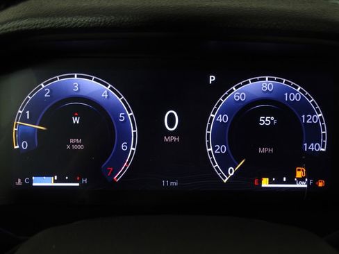 New 2025 Jeep Grand Cherokee Laredo image 22