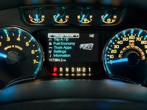 Used 2014 Ford F150 XLT w/ Equipment Group 301A Mid RWD image 31