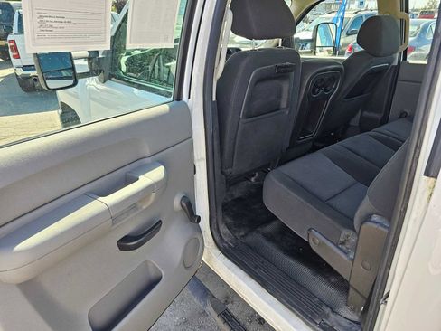 Used 2013 Chevrolet Silverado 2500 W/T image 15